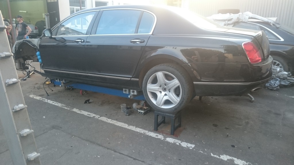 Bentley на Vector PRO